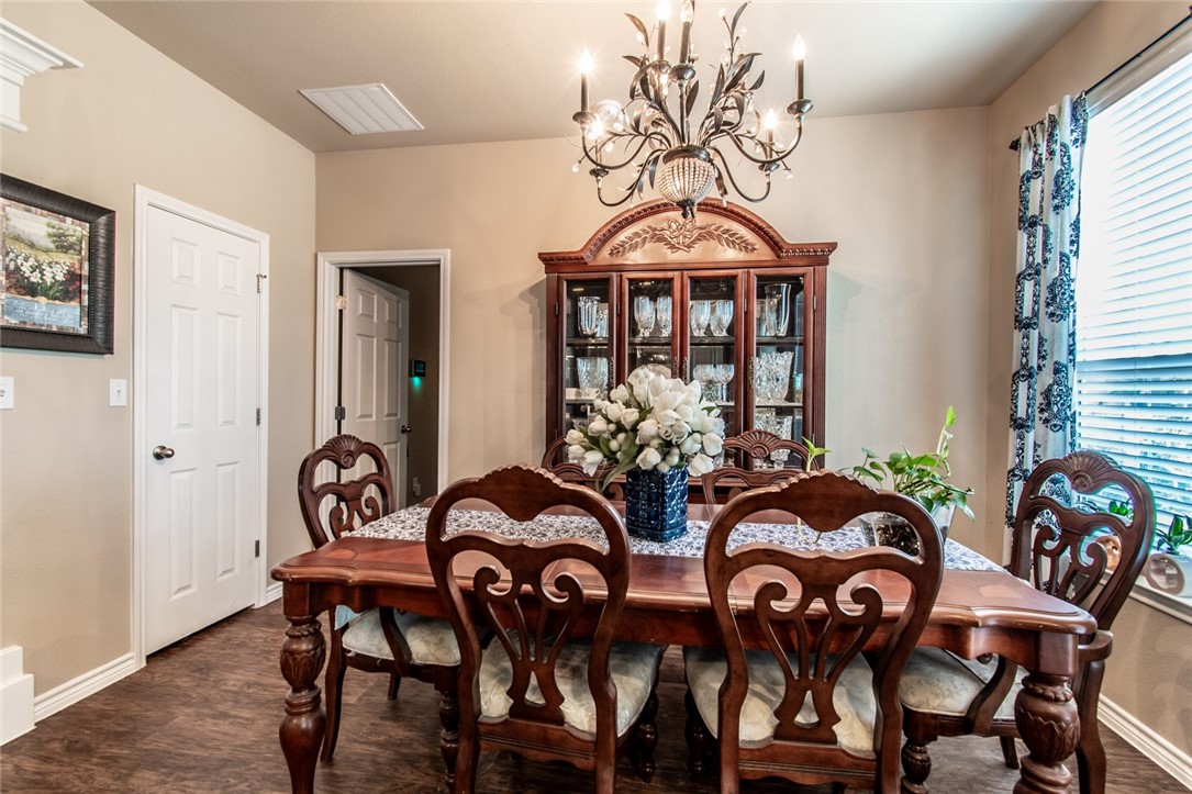 7426 Russ Corpus Christi TX 78414