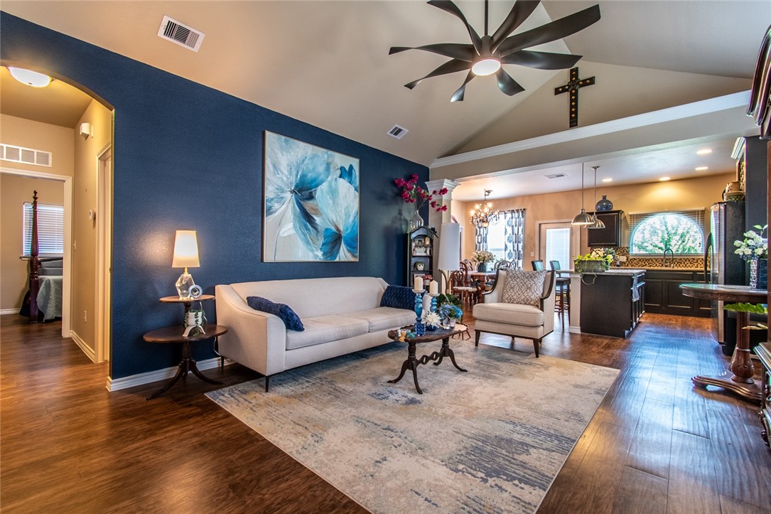 7426 Russ Corpus Christi TX 78414