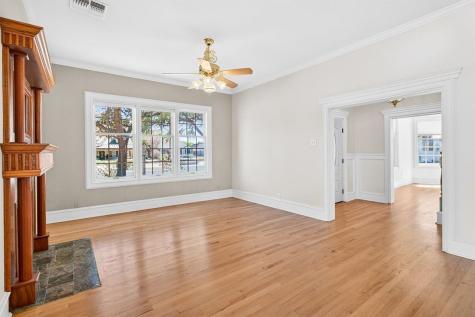 328 Del Mar Boulevard Corpus Christi TX 78404