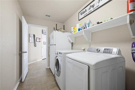 2129 Escondido Portland TX 78374