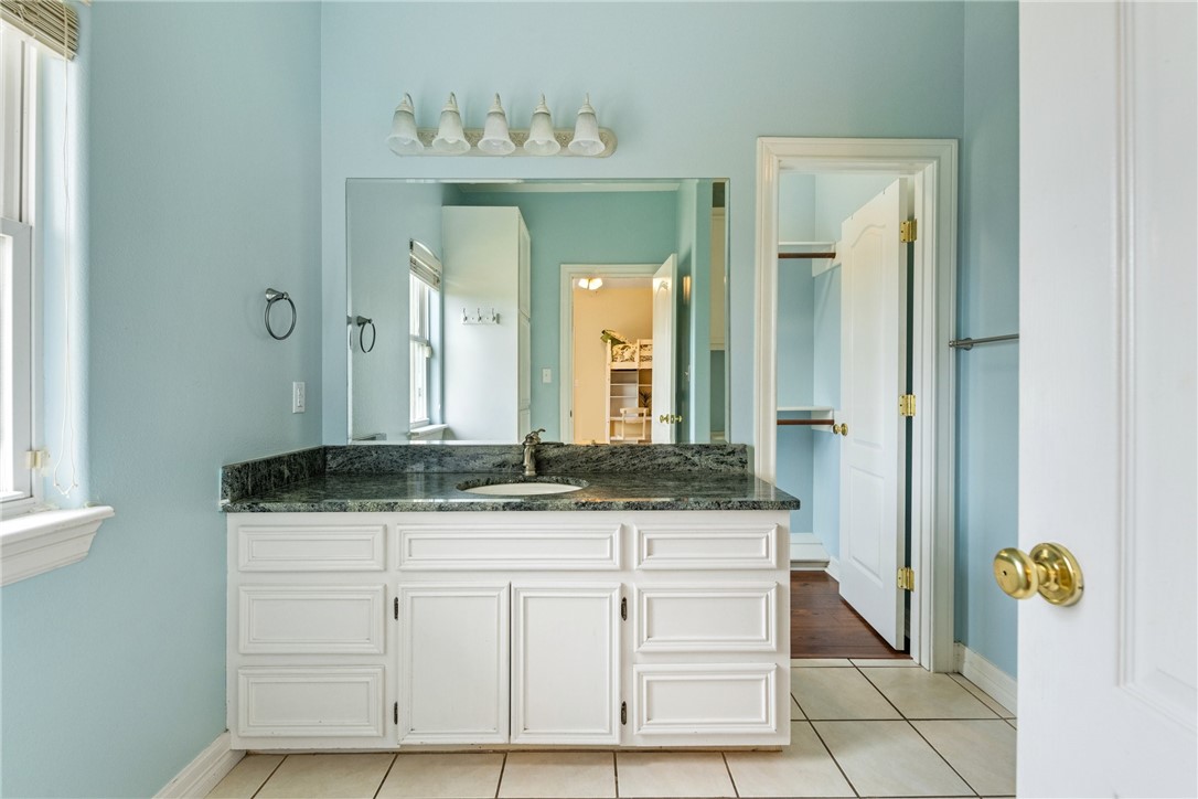 6001 King Trail Corpus Christi TX 78414