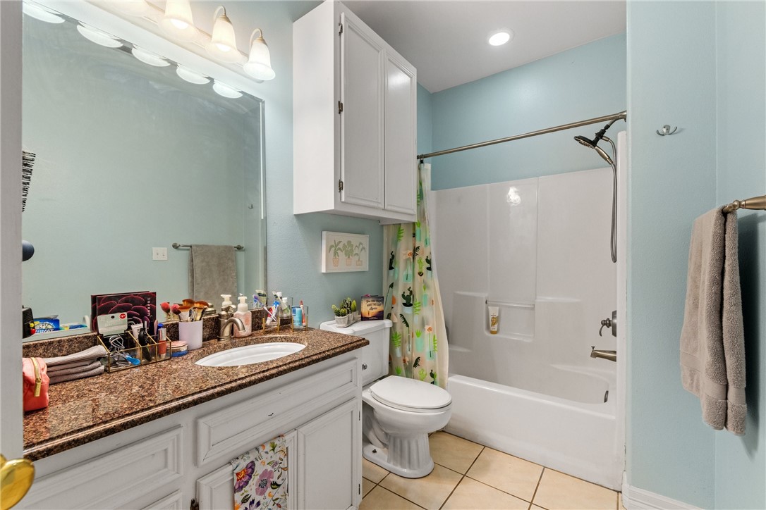 6001 King Trail Corpus Christi TX 78414