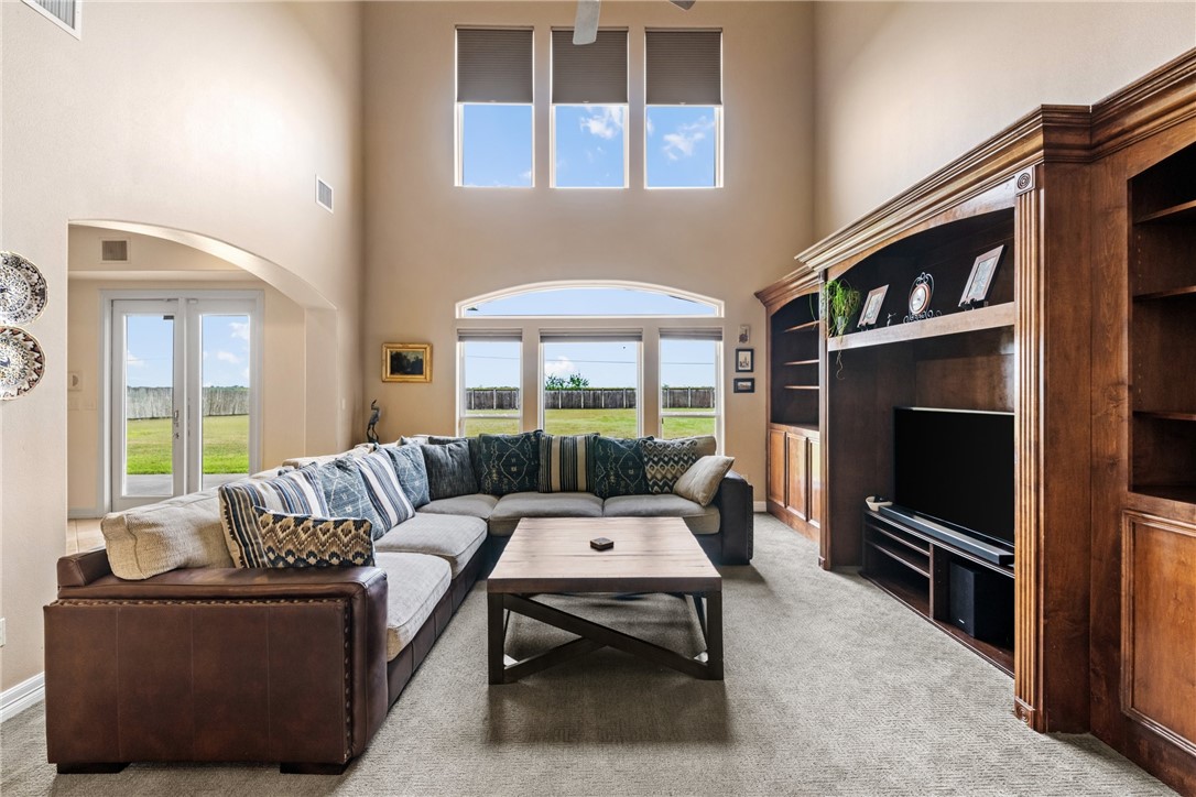 6001 King Trail Corpus Christi TX 78414