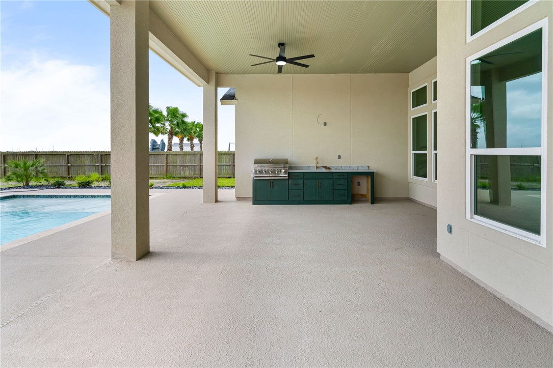 2598 Atlantic View Corpus Christi TX 78415