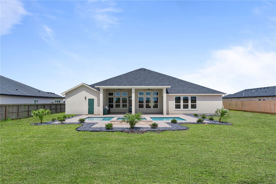2598 Atlantic View Corpus Christi TX 78415