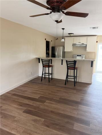 1404 Yellowstone Drive Beeville TX 78102