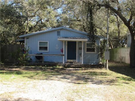 1612 Sammy Henderson Street Rockport TX 78382