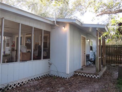 1612 Sammy Henderson Street Rockport TX 78382