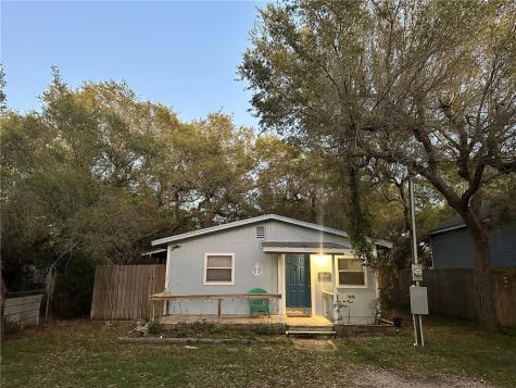 1612 Sammy Henderson Street Rockport TX 78382
