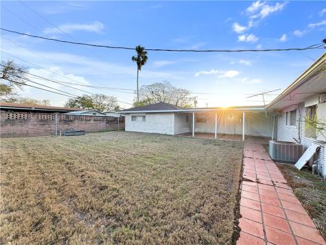 4115 Meridian Place Corpus Christi TX 78411