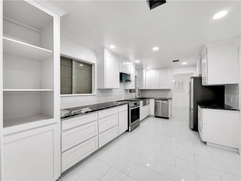 4115 Meridian Place Corpus Christi TX 78411