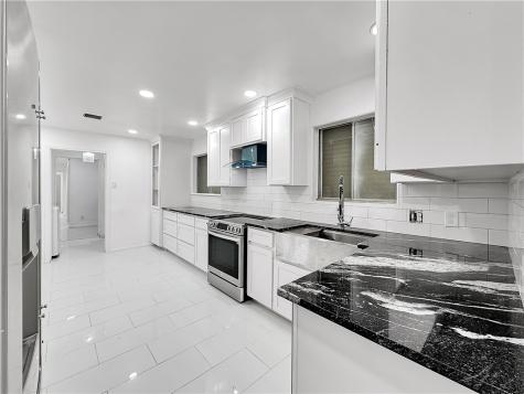 4115 Meridian Place Corpus Christi TX 78411