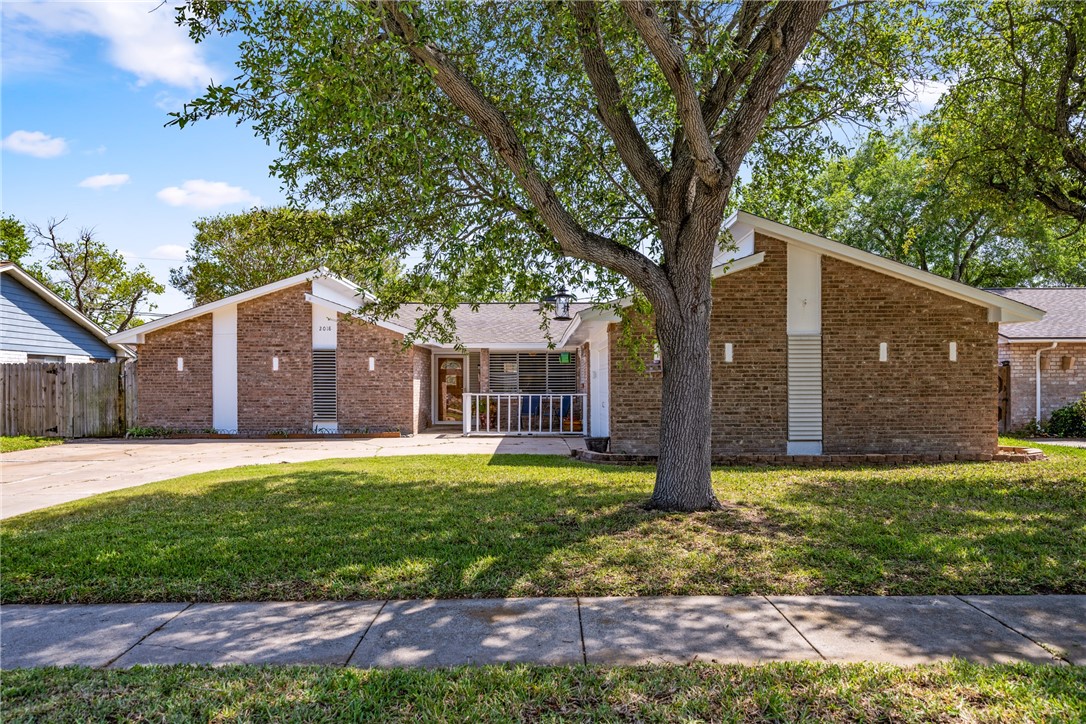 2018 Saint Charles Drive Portland TX 78374