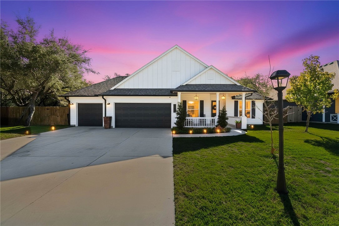 150 Norwood Oaks Drive Rockport TX 78382