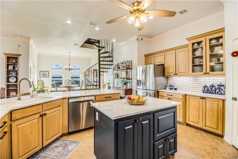 20 Southpointe Circle Rockport TX 78382