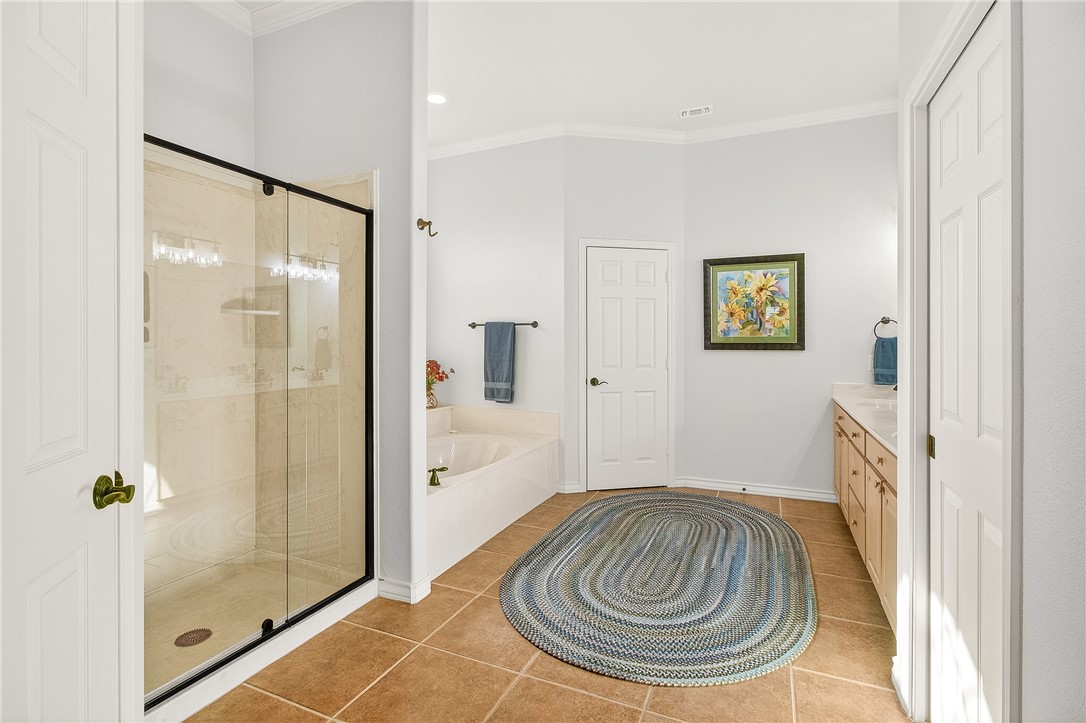 20 Southpointe Circle Rockport TX 78382