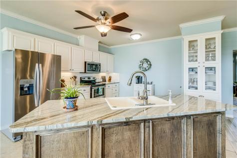 20 Southpointe Circle Rockport TX 78382