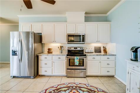 20 Southpointe Circle Rockport TX 78382