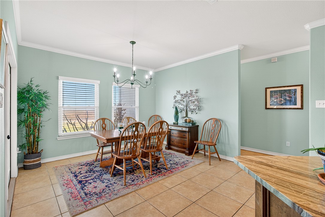 20 Southpointe Circle Rockport TX 78382