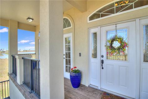 20 Southpointe Circle Rockport TX 78382