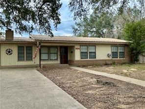 1014 Harvey Pleasanton TX 78064