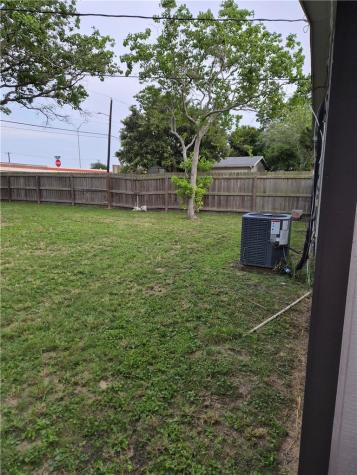 322 S 26th Street Kingsville TX 78363
