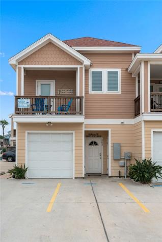 1813 S 11th Street 208 Port Aransas TX 78373