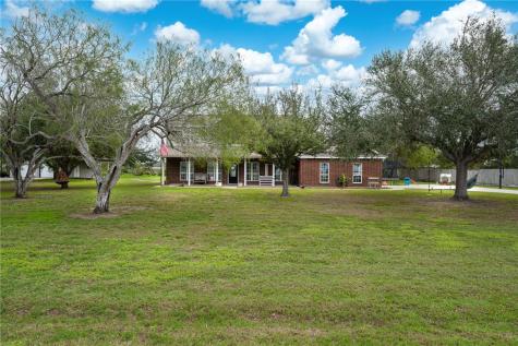 2 Schendel Portland TX 78374