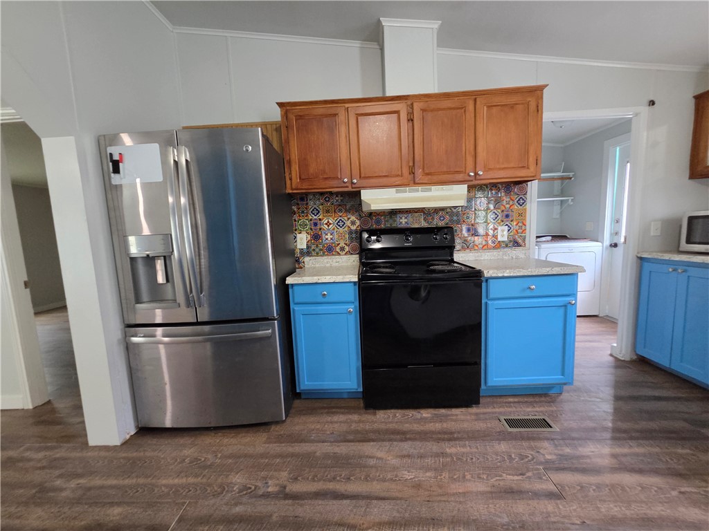 121 Copano Heights Boulevard Rockport TX 78382