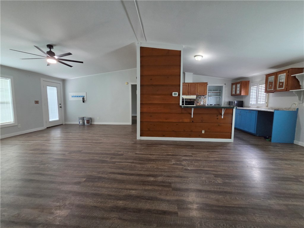 121 Copano Heights Boulevard Rockport TX 78382