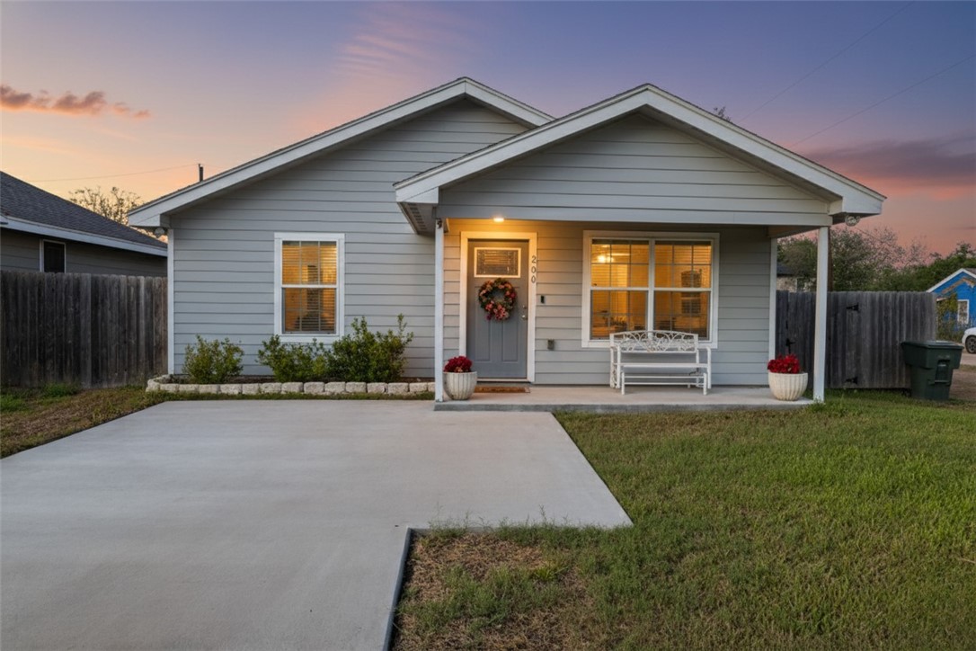 200 W 4th Street Alice TX 78332