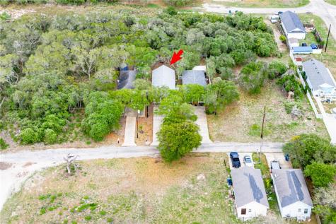 712 Moline Street Rockport TX 78382