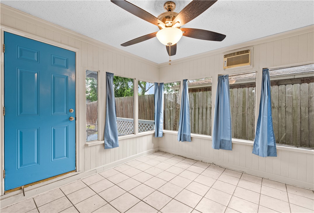 2825 Vancouver Drive Corpus Christi TX 78414