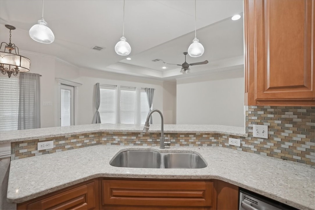 7166 Lake Placid Drive Corpus Christi TX 78414