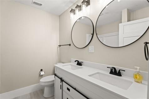 321 N 2nd Street Kingsville TX 78363
