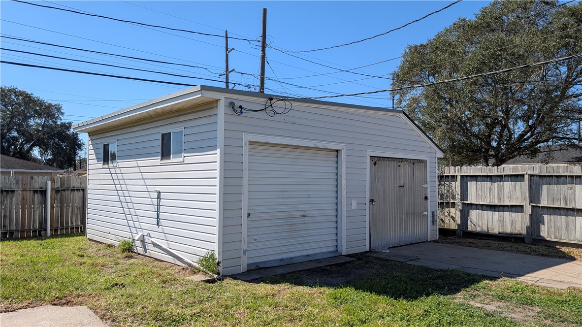3605 Chestnut Street Corpus Christi TX 78411