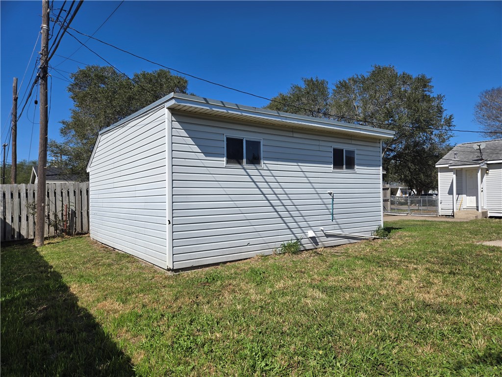 3605 Chestnut Street Corpus Christi TX 78411