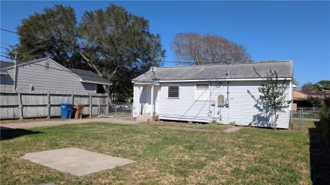 3605 Chestnut Street Corpus Christi TX 78411