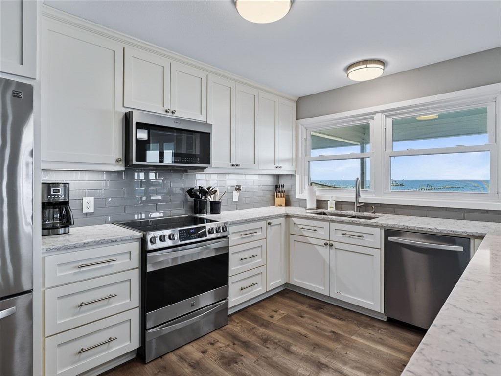 3633 Copano Drive Rockport TX 78382