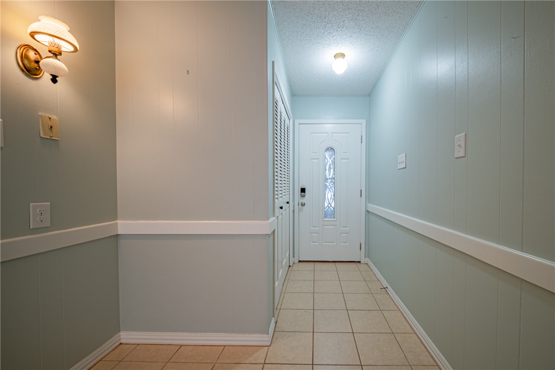1107 Wood Street Rockport TX 78382