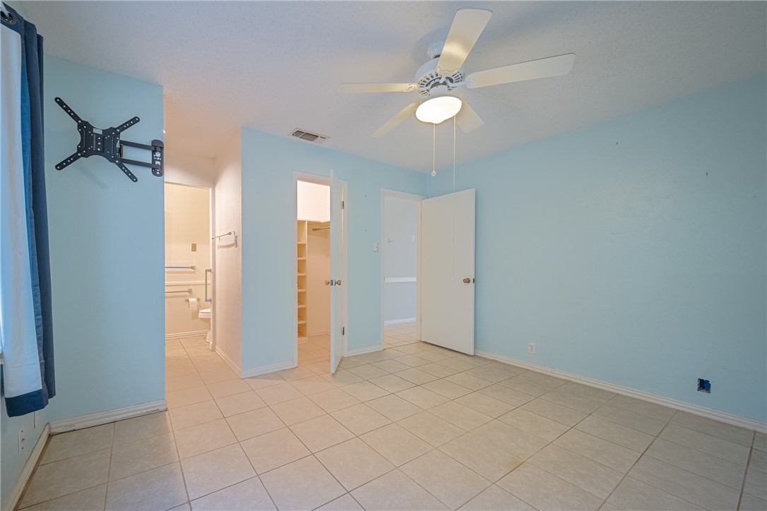 1107 Wood Street Rockport TX 78382