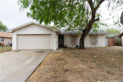 1005 Barcelona Street Portland TX 78374