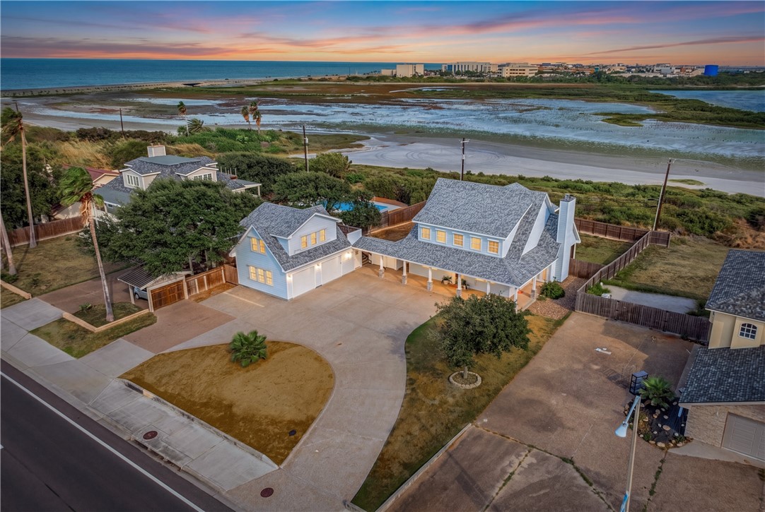 6081 Ennis Joslin Corpus Christi TX 78412