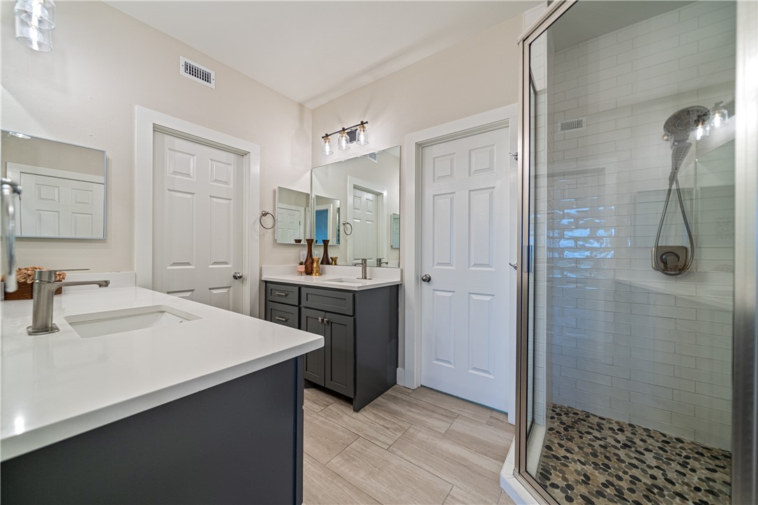 6081 Ennis Joslin Corpus Christi TX 78412