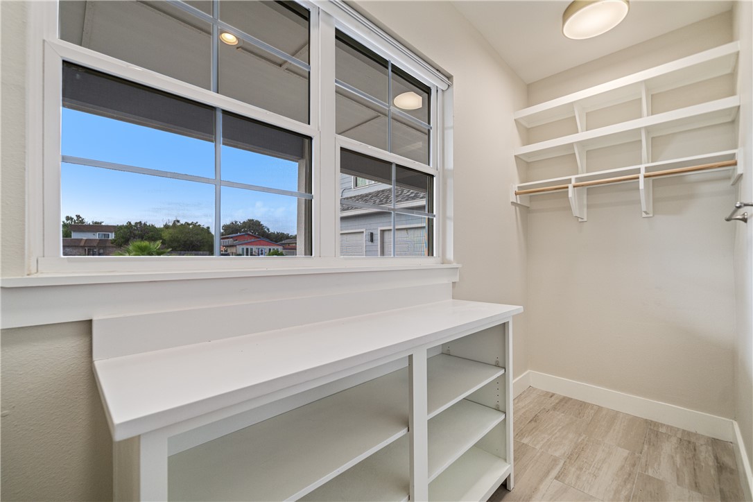 6081 Ennis Joslin Corpus Christi TX 78412