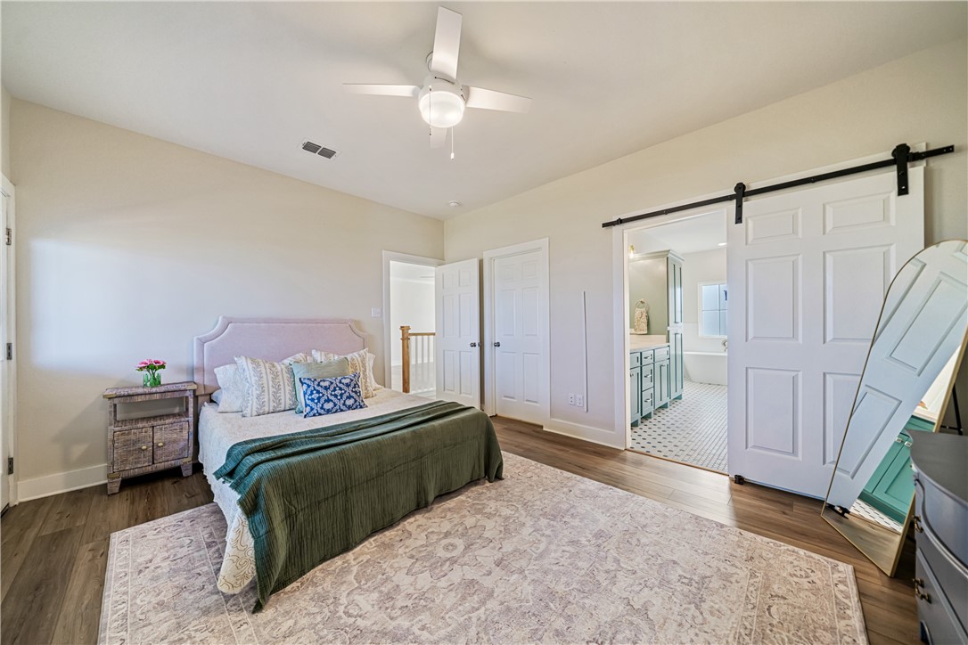 6081 Ennis Joslin Corpus Christi TX 78412
