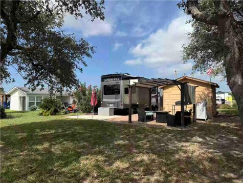 107 Augusta Circle Aransas Pass TX 78336