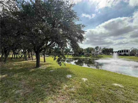 107 Augusta Circle Aransas Pass TX 78336