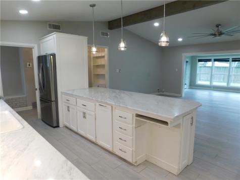 613 Driftwood Place Corpus Christi TX 78411