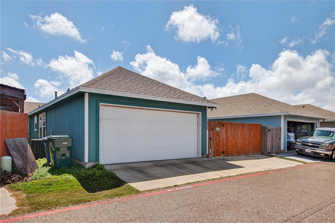 7235 Nuss Drive Corpus Christi TX 78414
